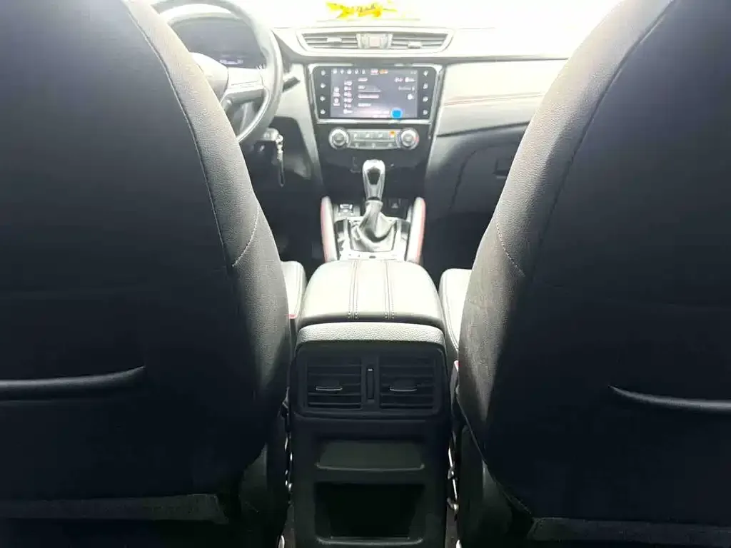 Nissan Qashqai — фото 3