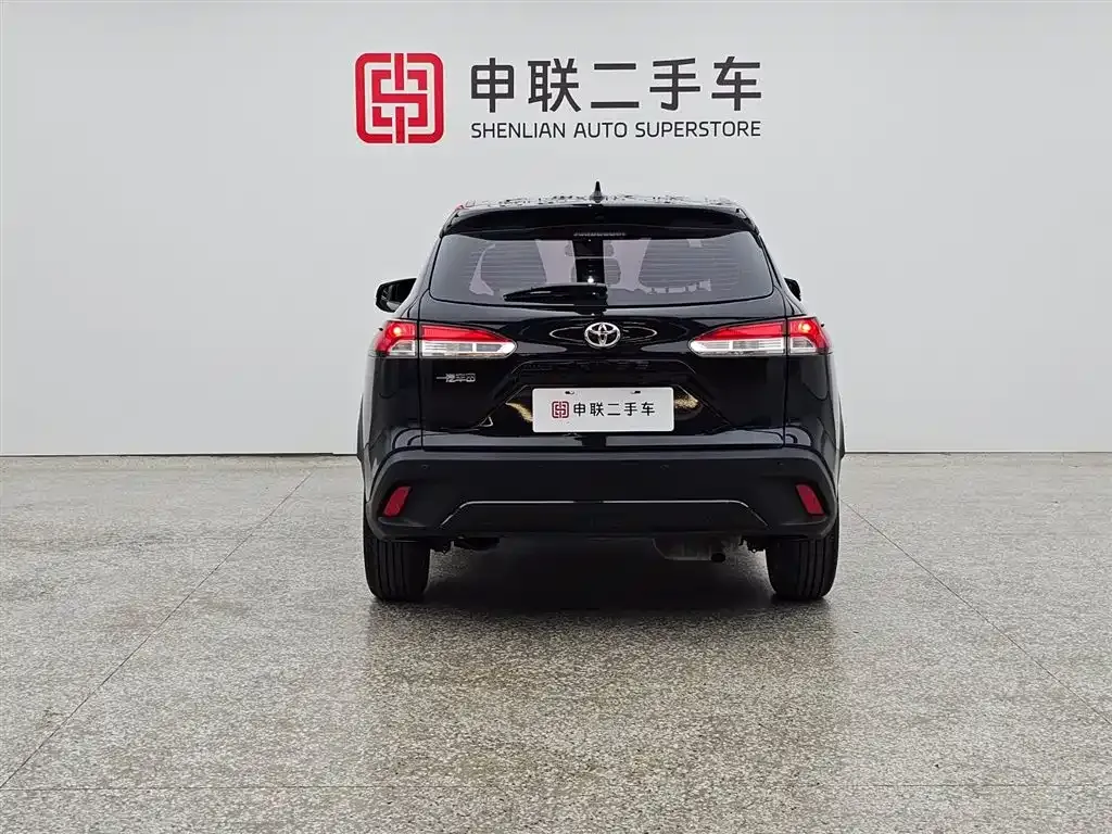 Toyota Corolla Cross 2024 из CN, фото 6