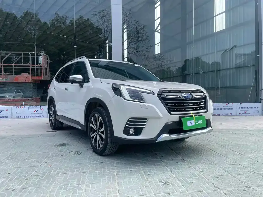 Subaru Forester — фото 6