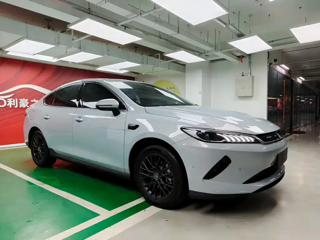 BYD Qin PLUS 2025 из CN, фото 3