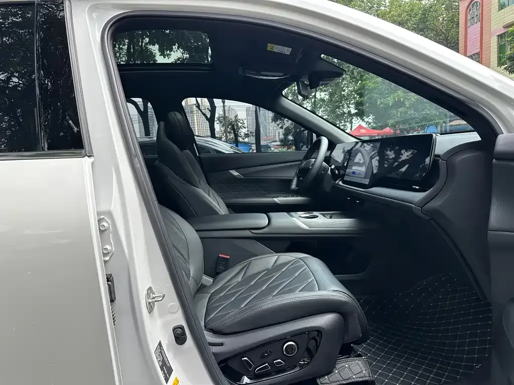 Changan CS75PLUS — фото 6