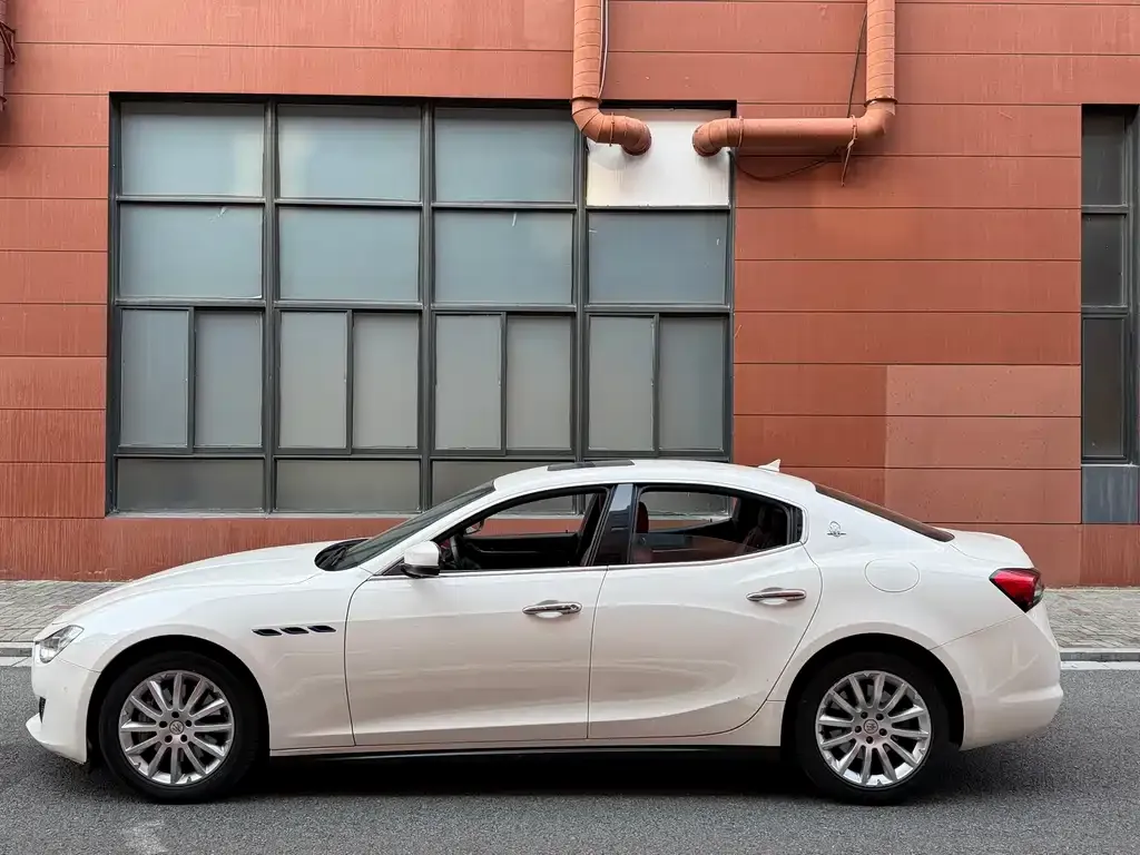 Maserati Ghibli 2021 из CN, фото 6