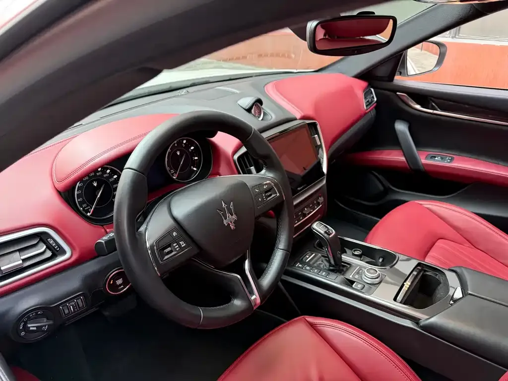 Maserati Ghibli 2021 из CN, фото 5
