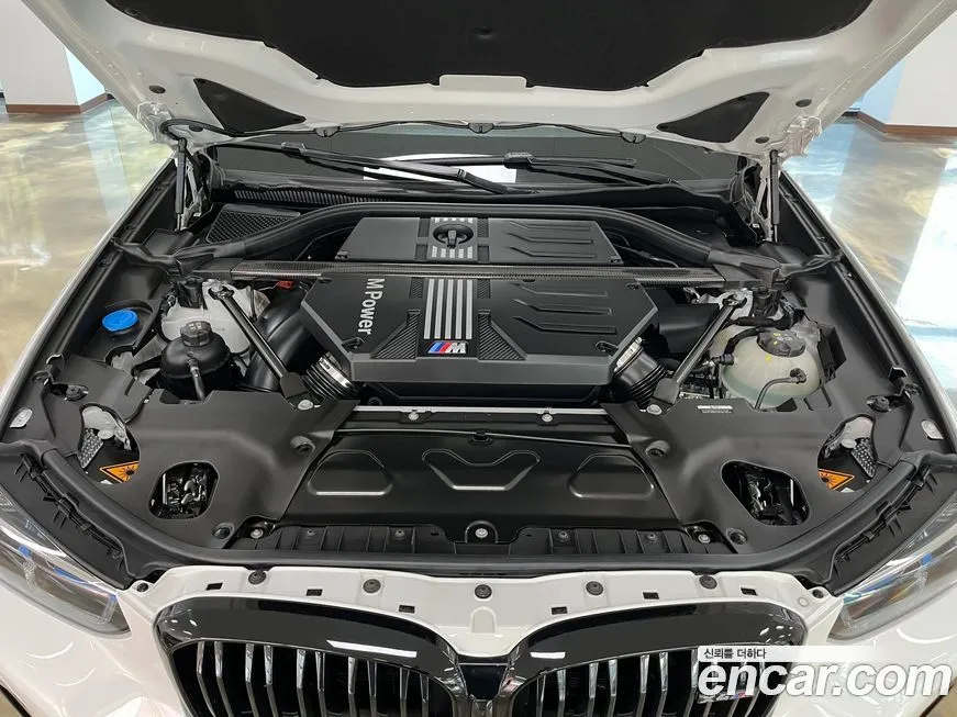 BMW X4M 2025 из KR, фото 10