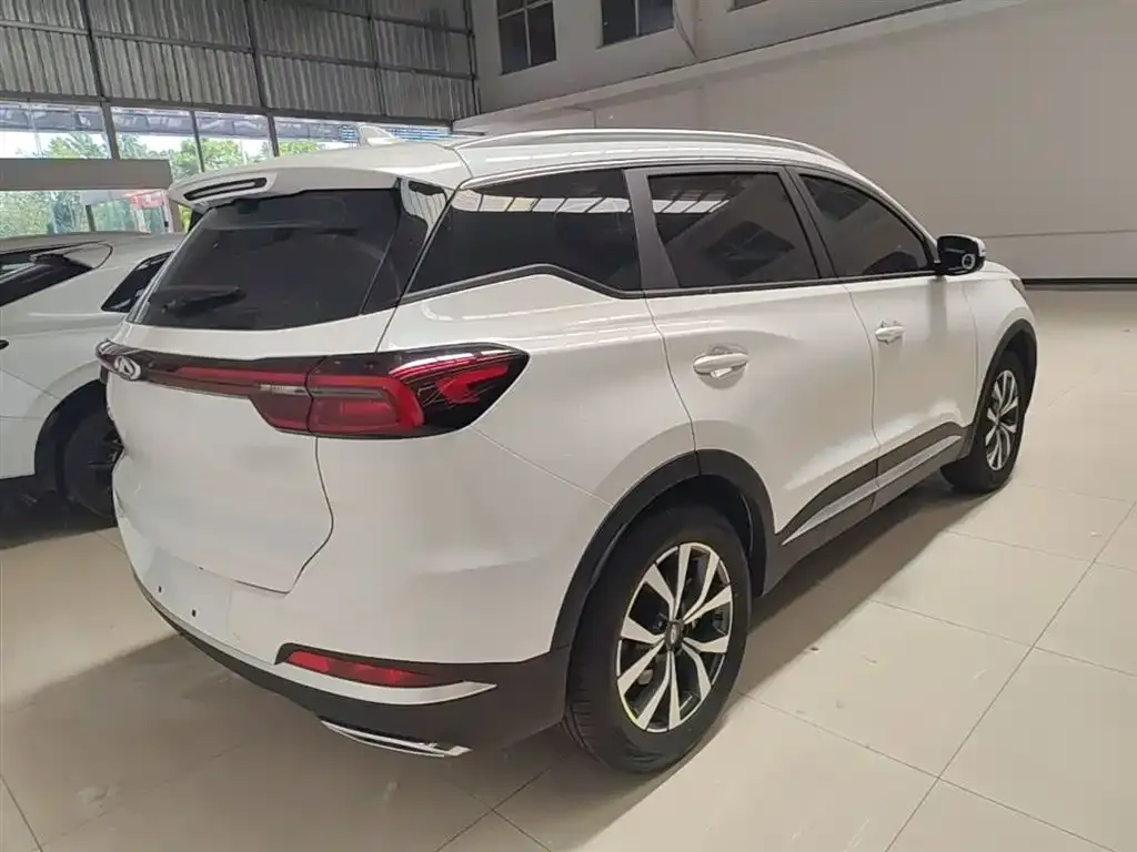 Chery Tiggo 7 — фото 9
