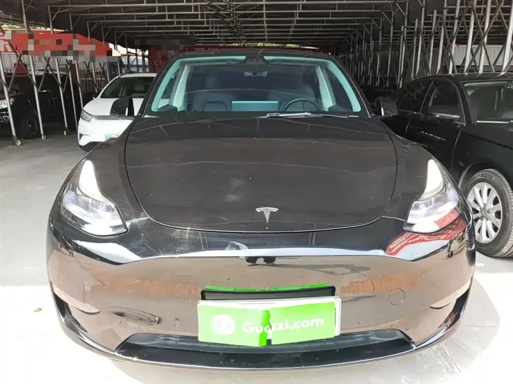 Tesla Model Y — фото 9