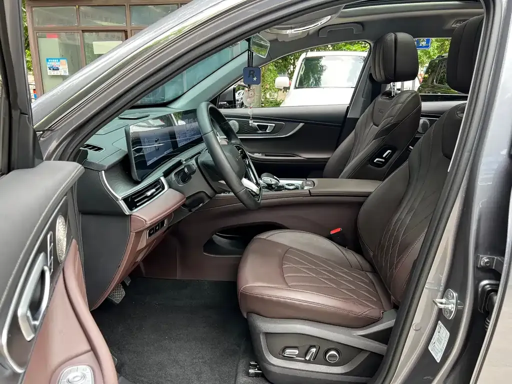 Chery Tiggo 8 PRO — фото 3