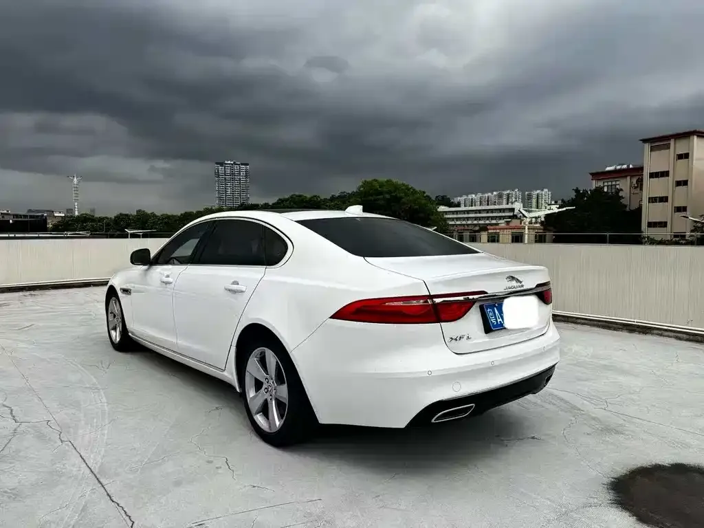 Jaguar XFL 2021 из CN, фото 6