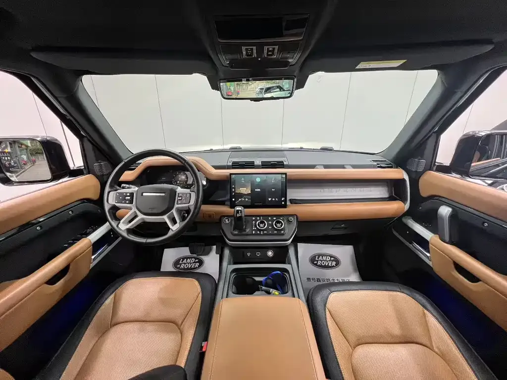 Land Rover Defender 2023 из CN, фото 3
