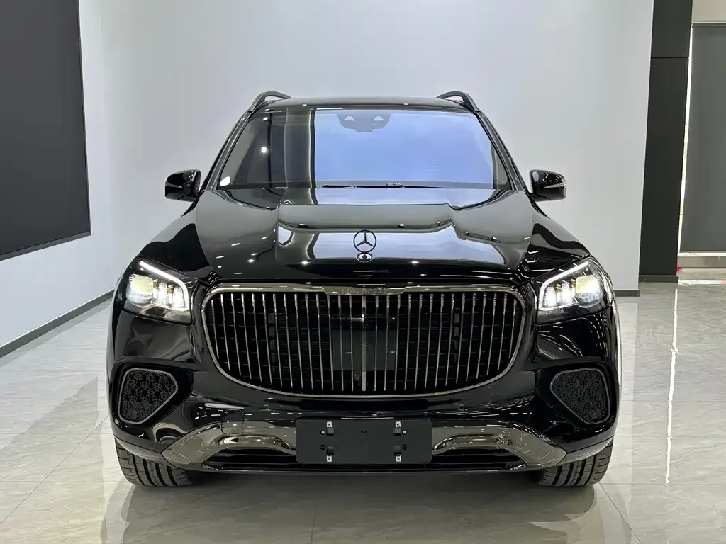 Mercedes-Benz GLS — фото 10