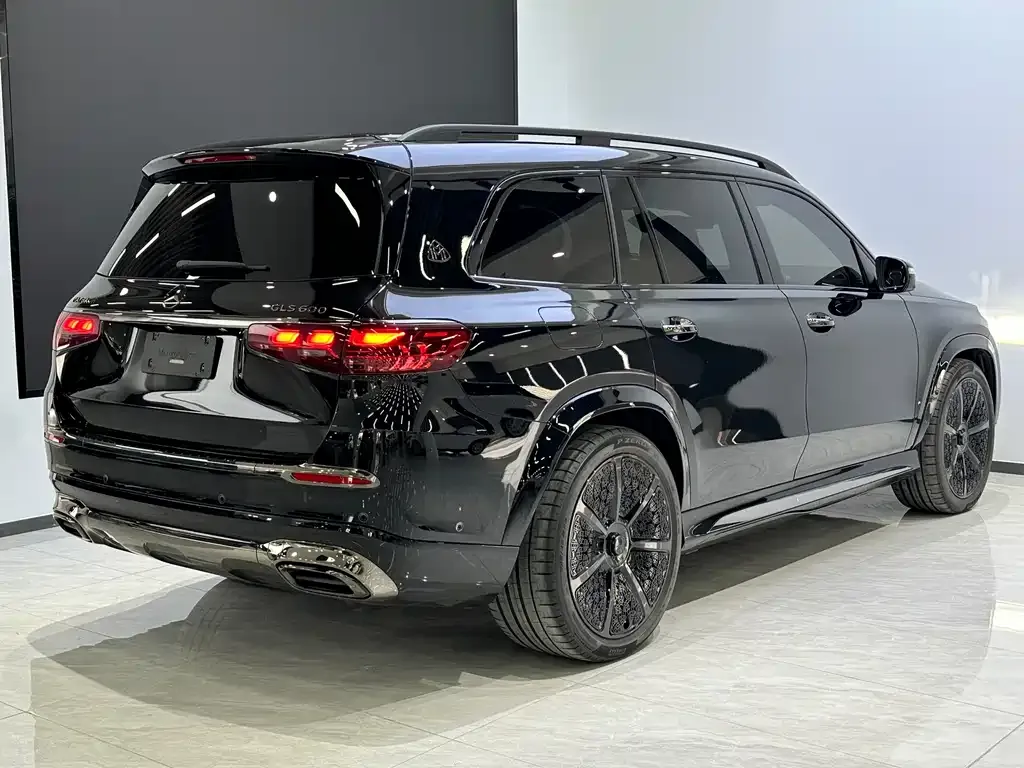 Mercedes-Benz GLS — фото 3