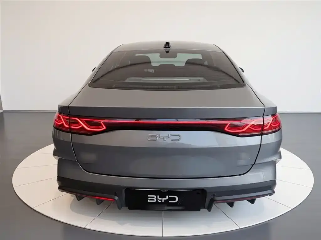 BYD Qin L — фото 2