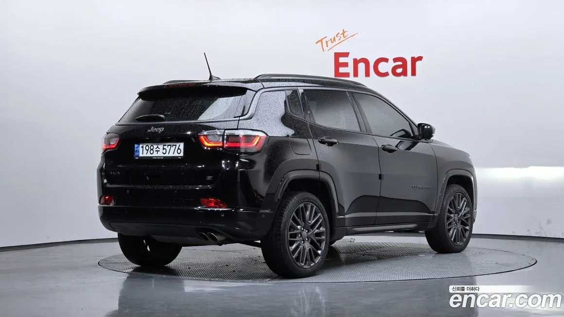 Jeep Compass 2022 из KR, фото 10