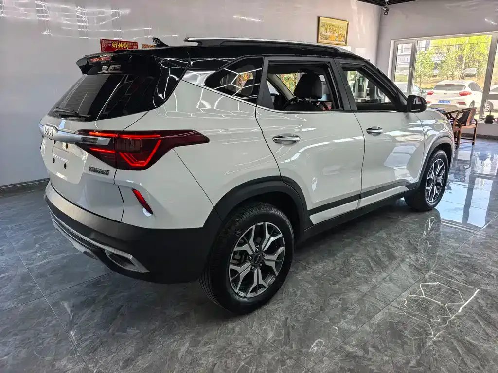 Kia KX3 — фото 9
