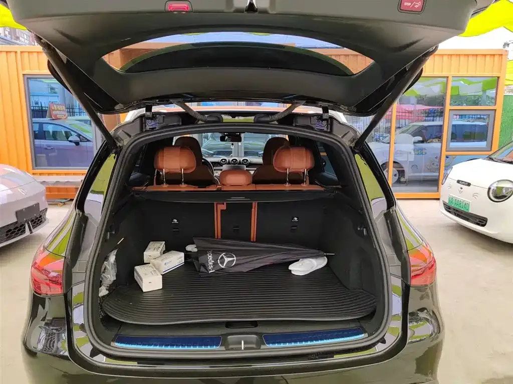 Mercedes-Benz GLC 2024 из CN, фото 6