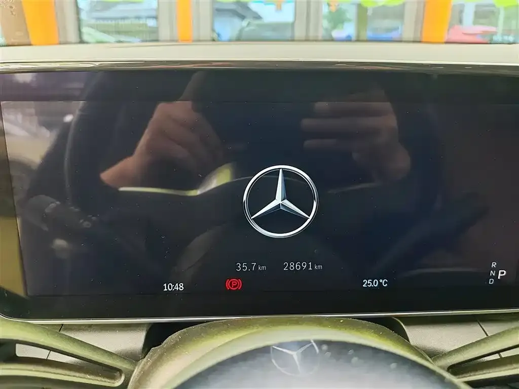Mercedes-Benz GLC 2024 из CN, фото 2