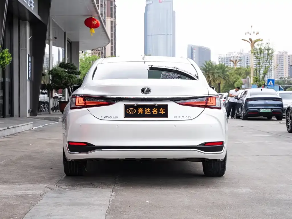 Lexus ES 2021 из CN, фото 3