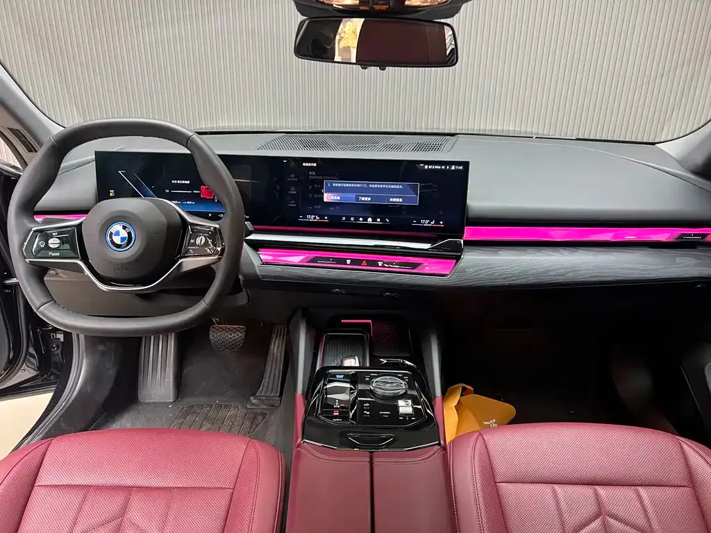 BMW i5 2025 из CN, фото 9