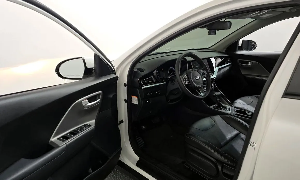 Kia Niro 2021 из KR, фото 6