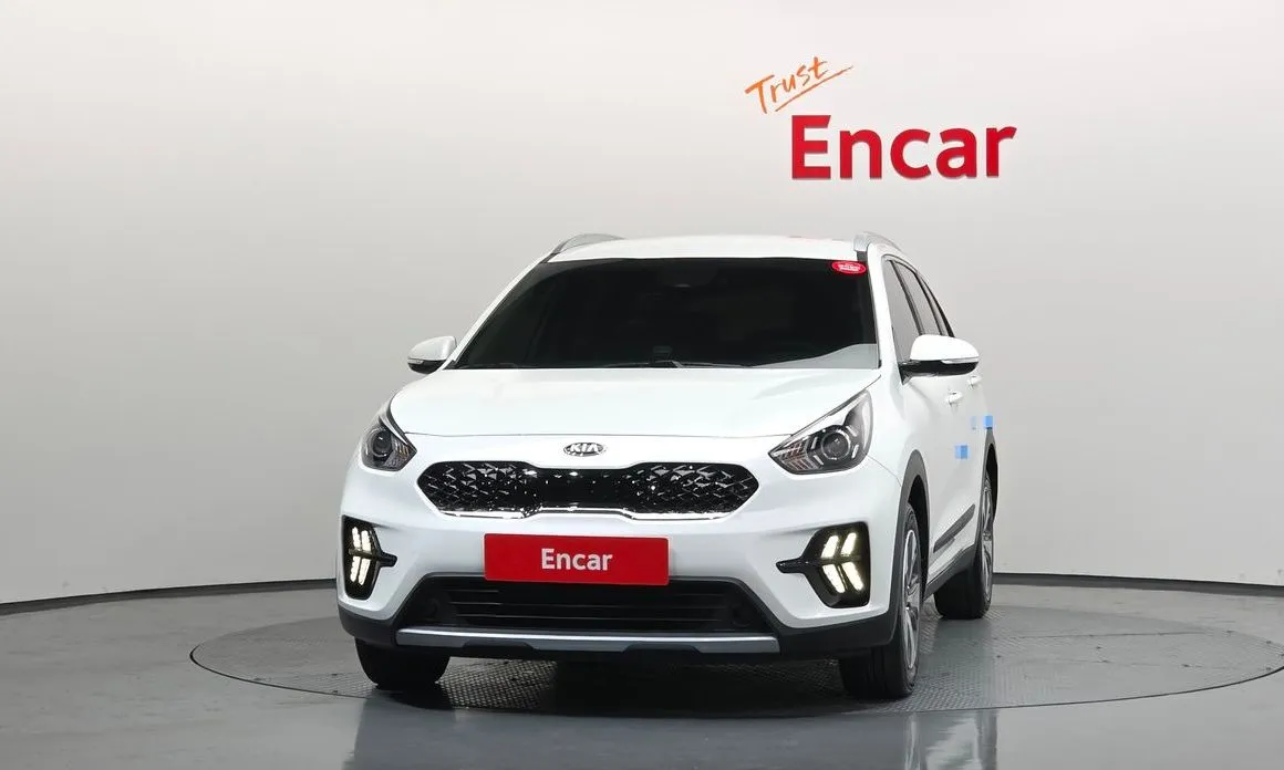 Kia Niro 2021 из KR, фото 2