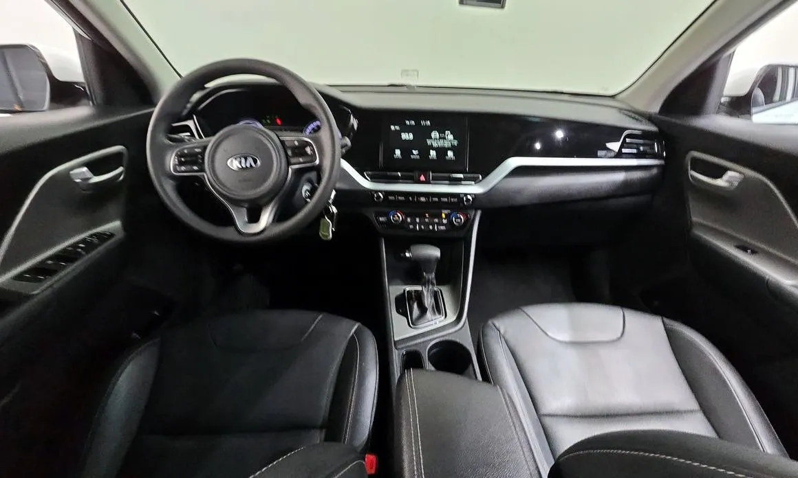 Kia Niro 2021 из KR, фото 8