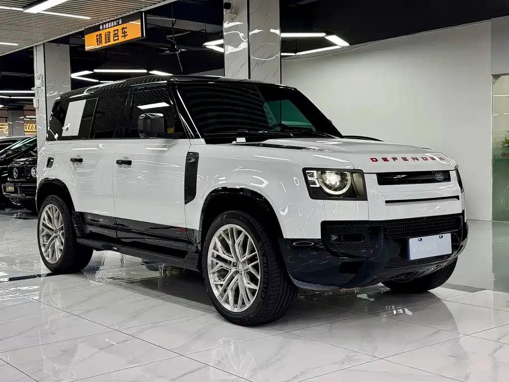 Land Rover Defender — фото 6