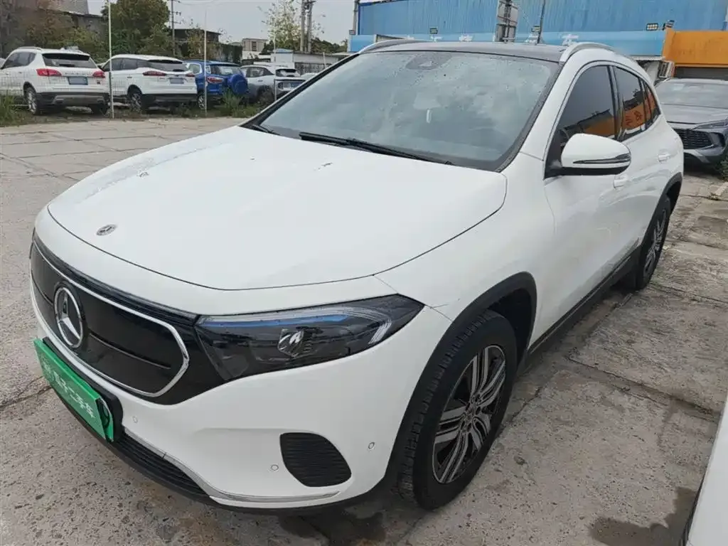 Mercedes-Benz EQA