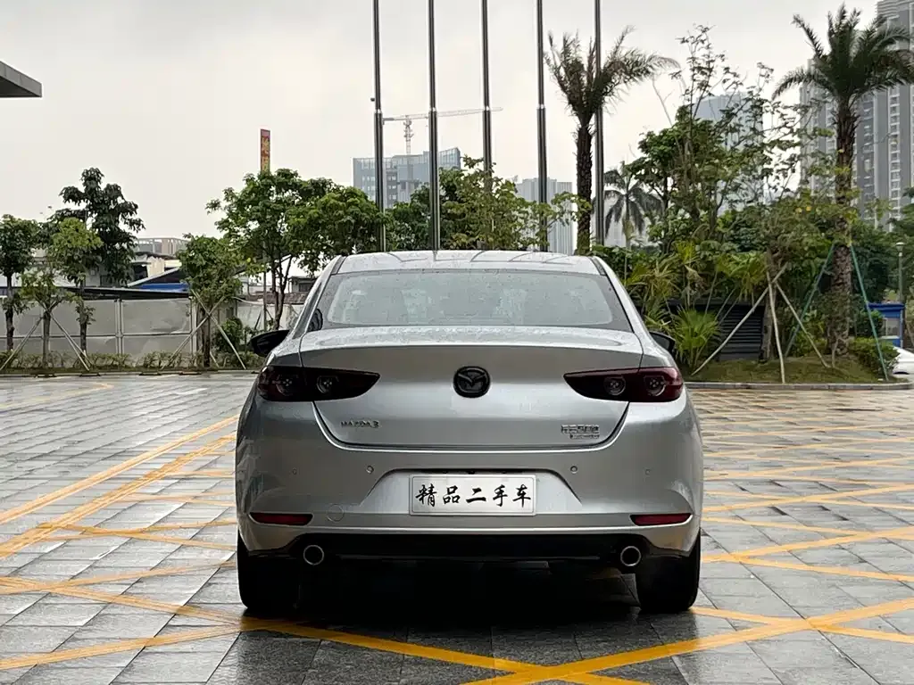 Mazda 3 Axela 2022 из CN, фото 4