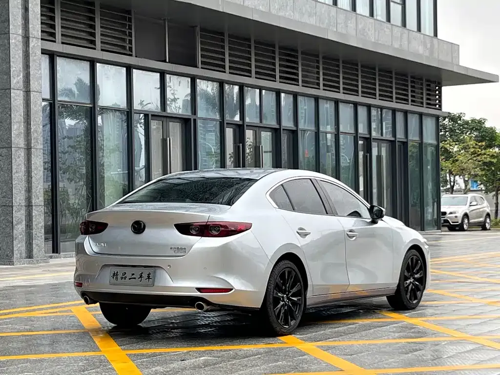 Mazda 3 Axela 2022 из CN, фото 9