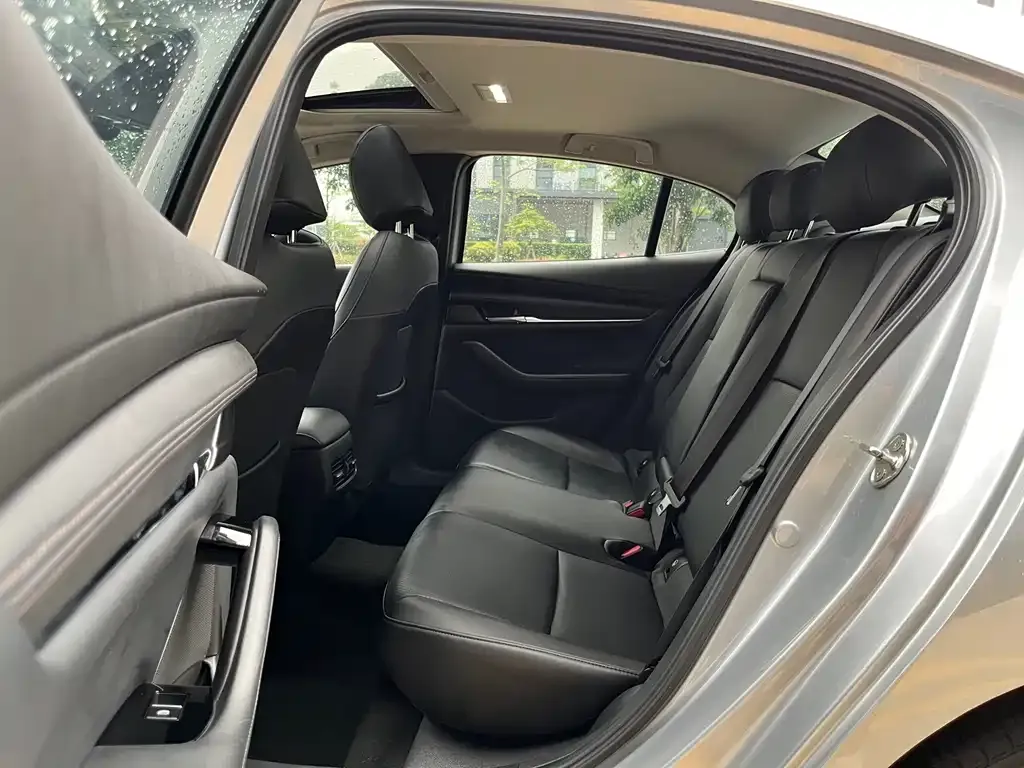 Mazda 3 Axela 2022 из CN, фото 10