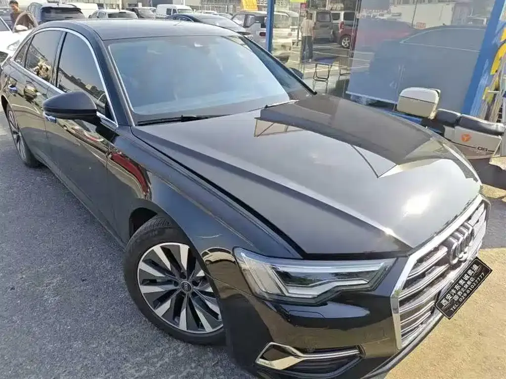 Audi A6L 2023 из CN, фото 4
