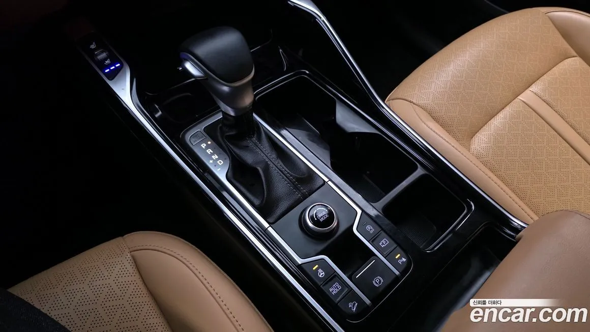 Kia Sorento — фото 9
