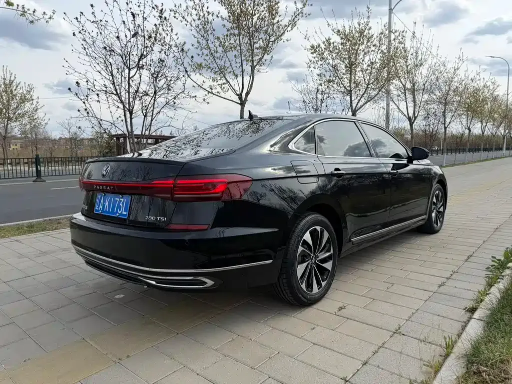 Volkswagen Passat 2022 из CN, фото 7