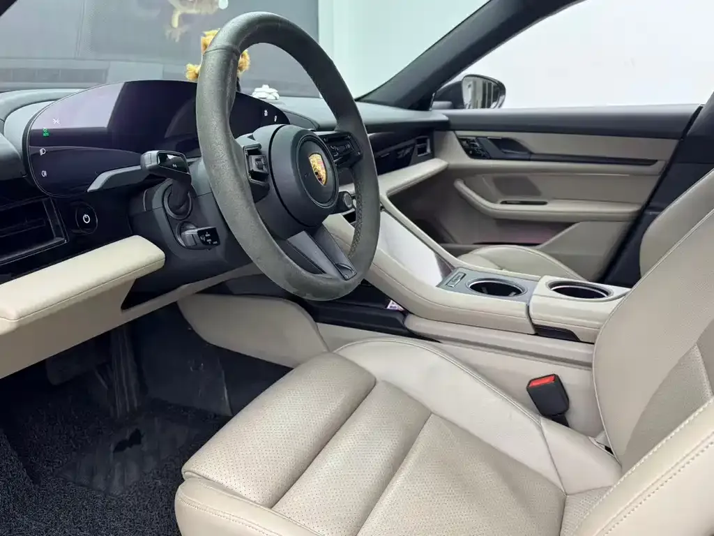 Porsche Taycan 2022 из CN, фото 7