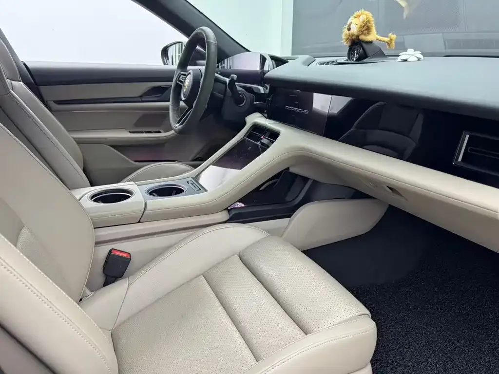 Porsche Taycan 2022 из CN, фото 5