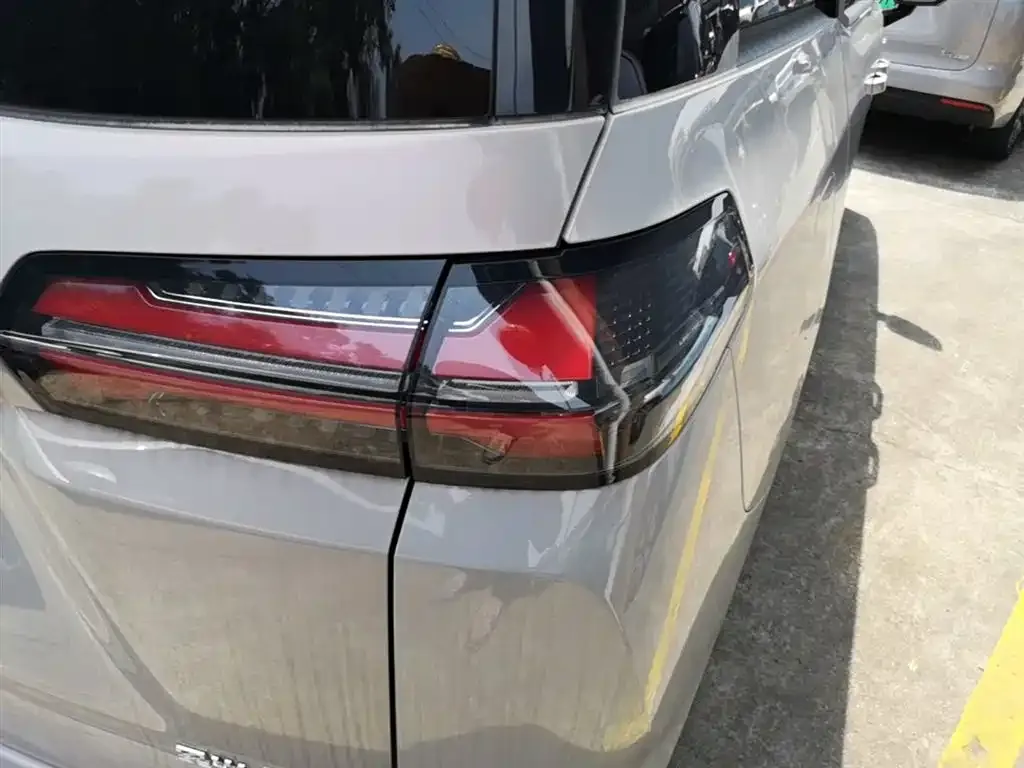 Wuling Starlight 730 New Energy 2025 из CN, фото 6