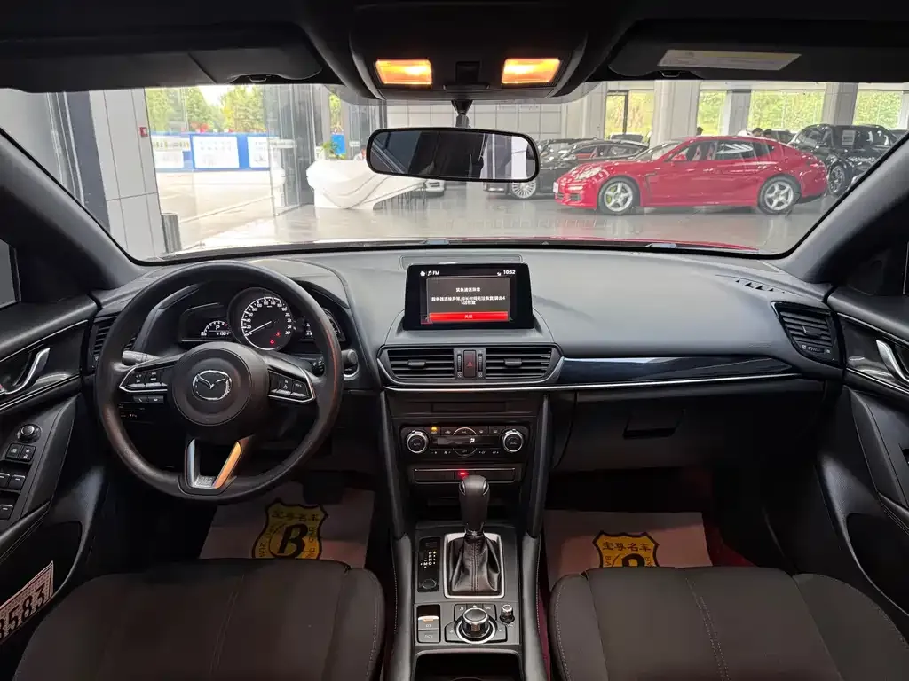 Mazda CX-4 2023 из CN, фото 7