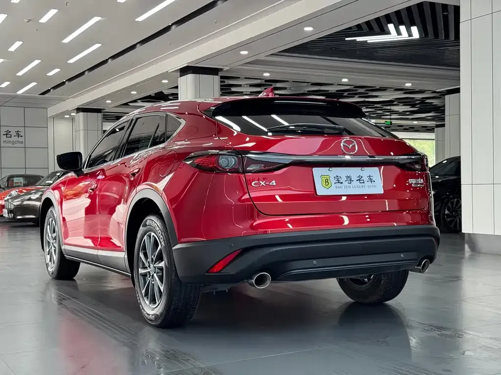 Mazda CX-4 2023 из CN, фото 5
