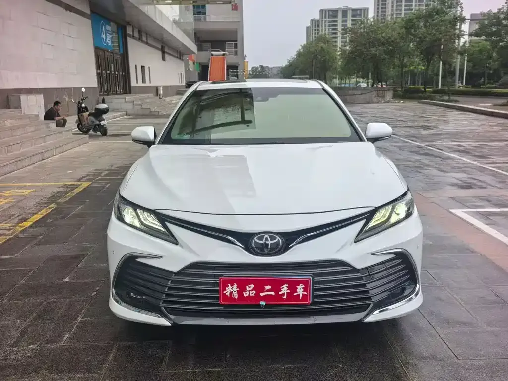 Toyota Camry 2023 из CN, фото 5