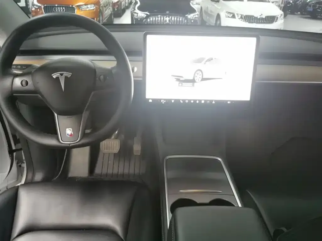 Tesla Model Y 2022 из CN, фото 9