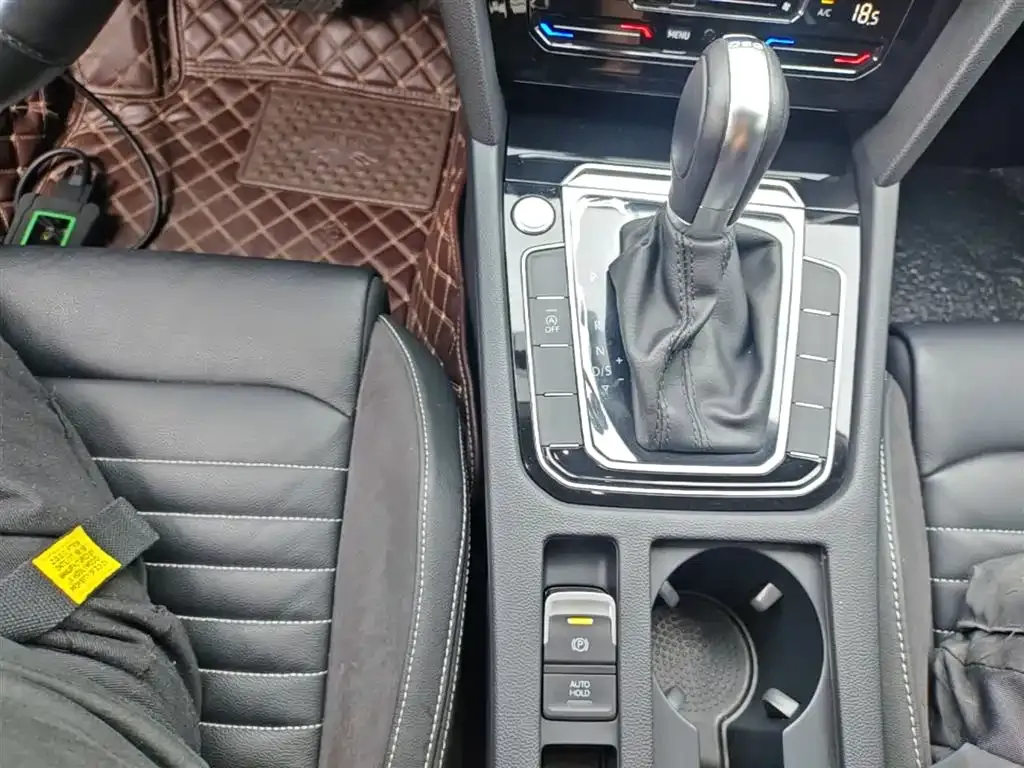 Volkswagen Magotan 2021 из CN, фото 9