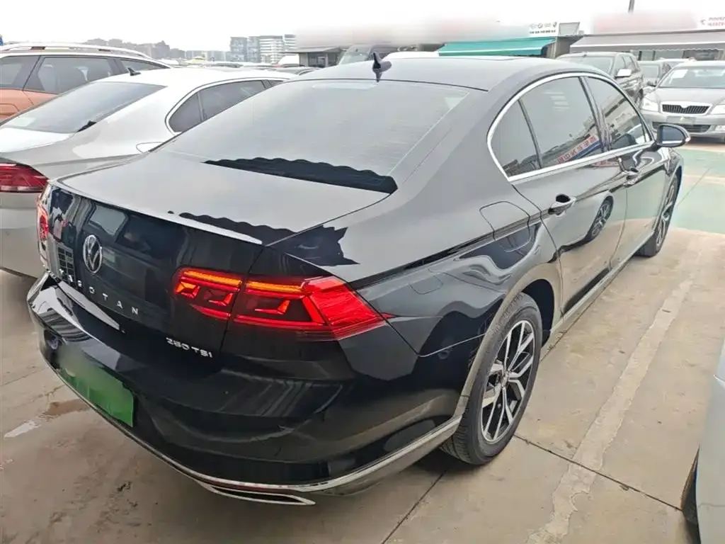 Volkswagen Magotan 2021 из CN, фото 3