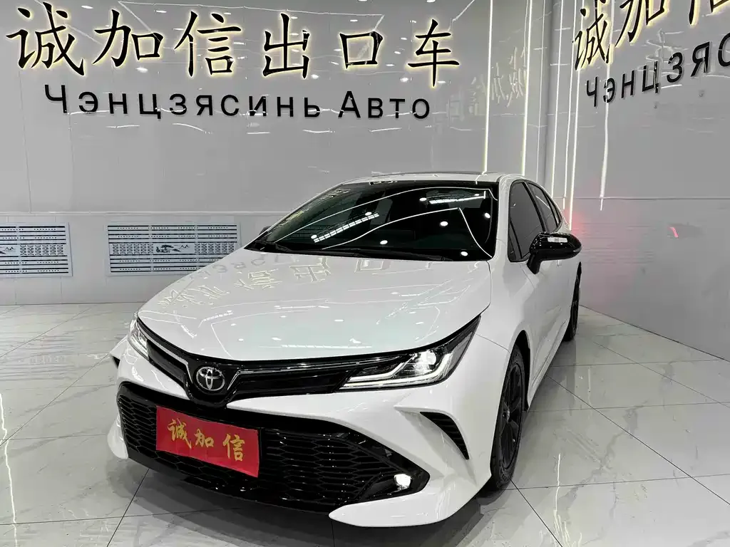 Toyota Corolla — фото 1