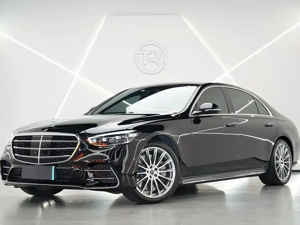 Mercedes-Benz S-Class — фото 1