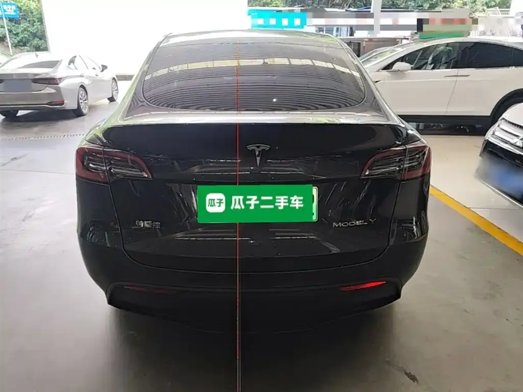 Tesla Model Y — фото 3