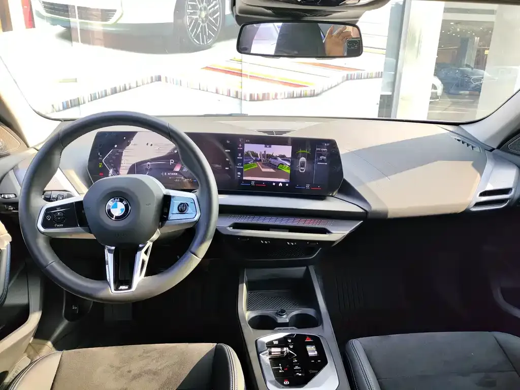 BMW 2 Series 2025 из CN, фото 4