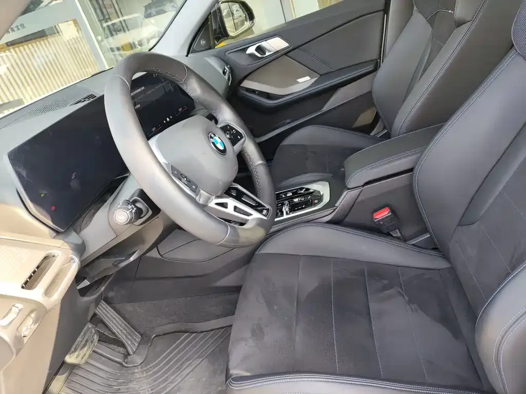 BMW 2 Series 2025 из CN, фото 6
