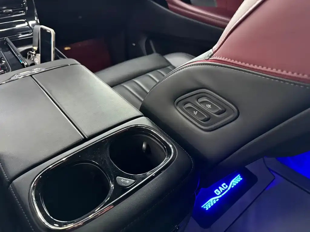 GAC Motor Trumpchi M8 — фото 2