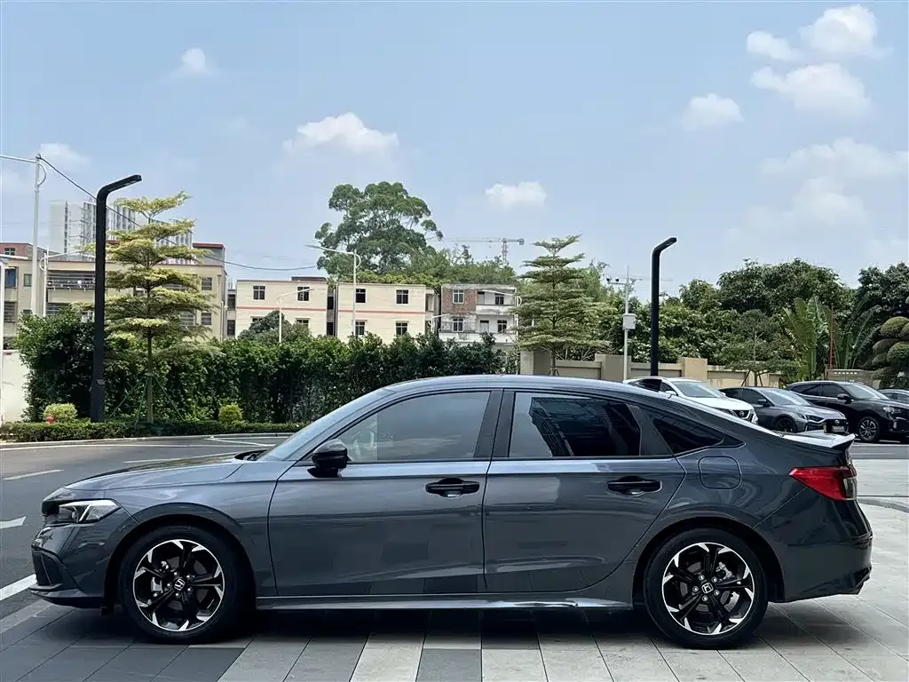 Honda Civic — фото 6