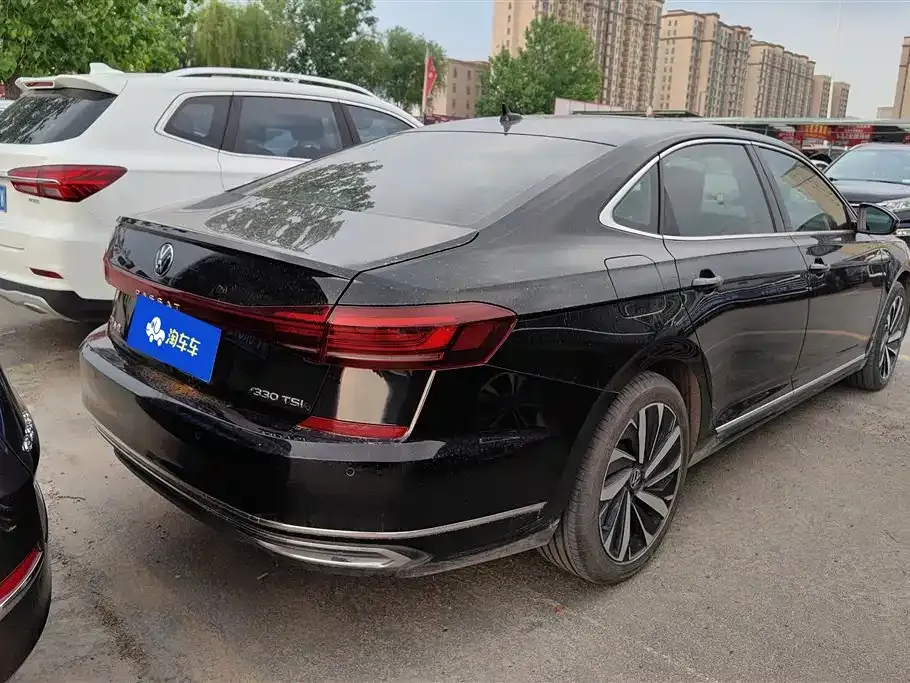 Volkswagen Passat — фото 8